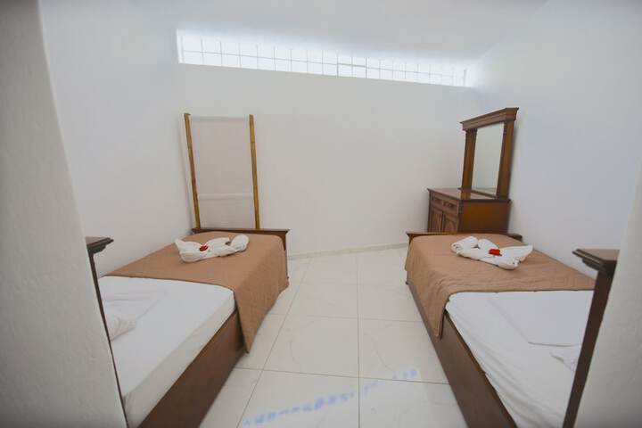 Room 41 of 158