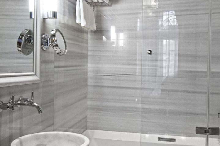 Clean Restrooms