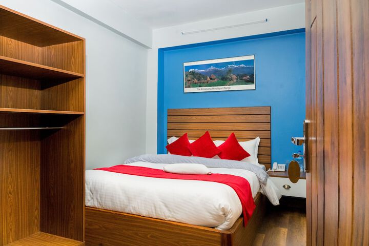 Room 22 of 42