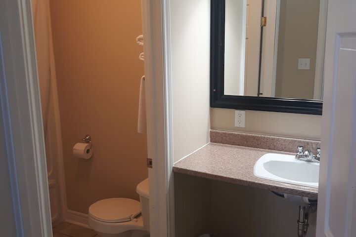 Room 43 of 75