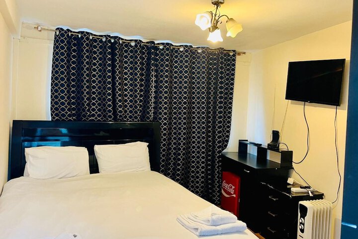 Room 38 of 94