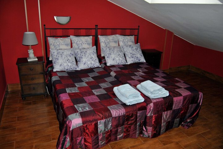 Room 54 of 181