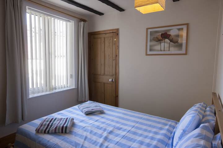 Room 29 of 103