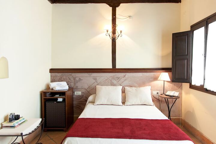 Room 16 of 60