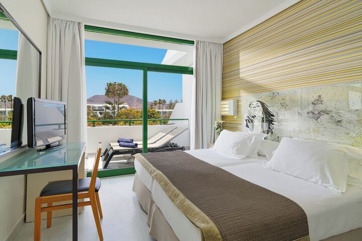 Room 14 of 75