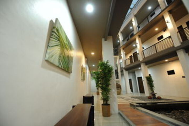 Terrace/Patio 28 of 28