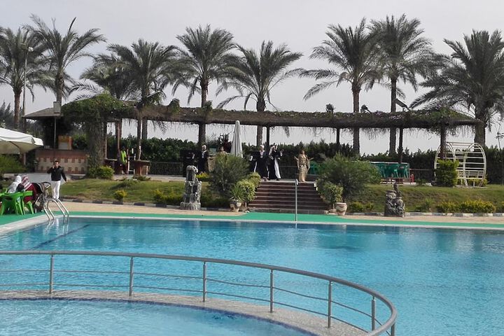 Pool 44 of 69
