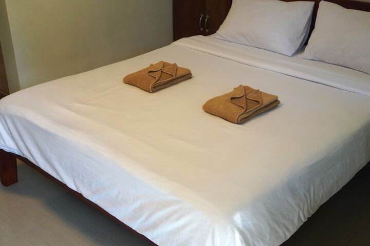 Room 15 of 52
