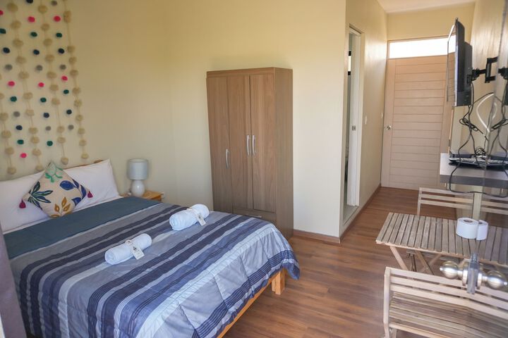 Room 37 of 214