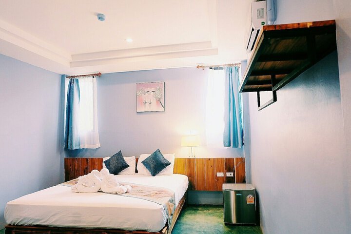 Room 7 of 26