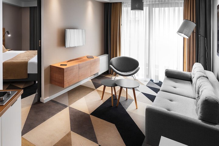 Room 36 of 108