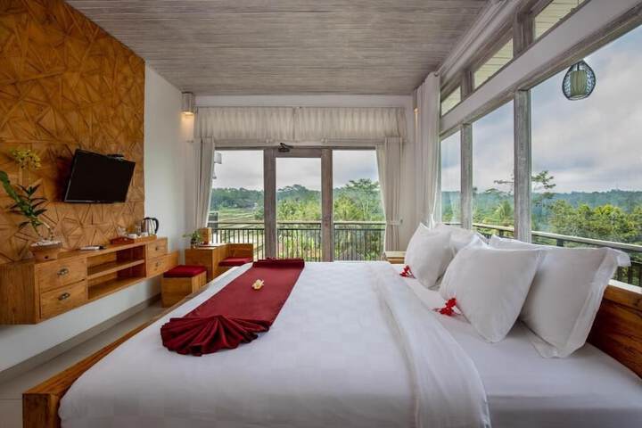 Room 46 of 130