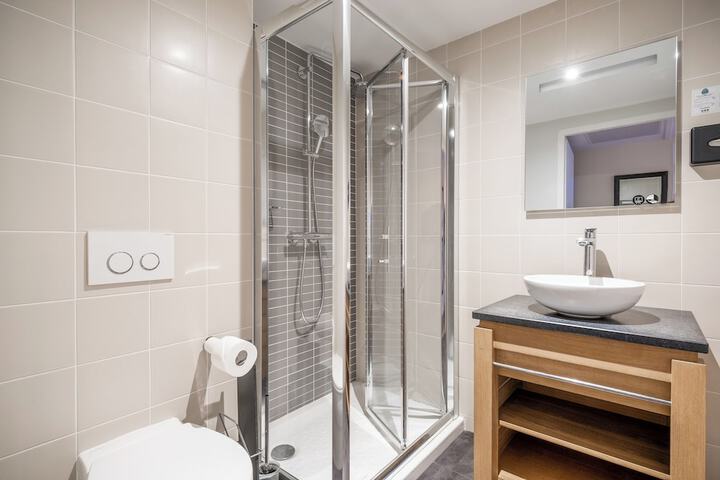 Bath Interior