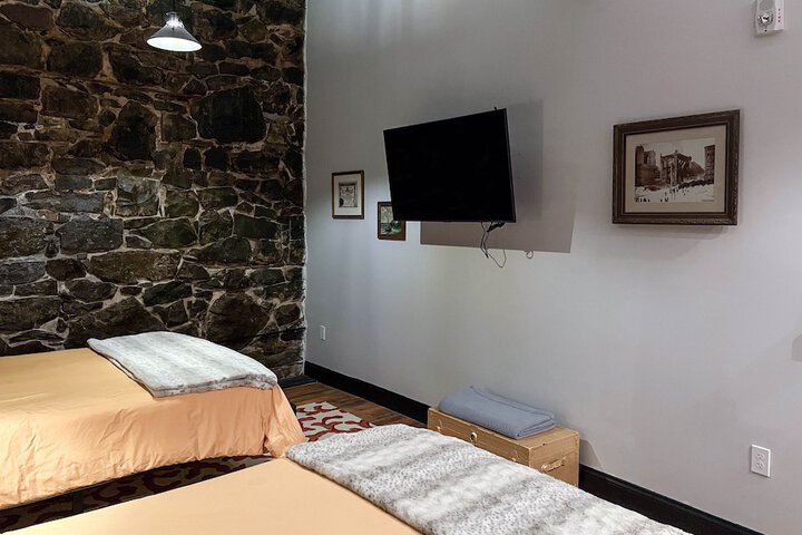 Room 16 of 139