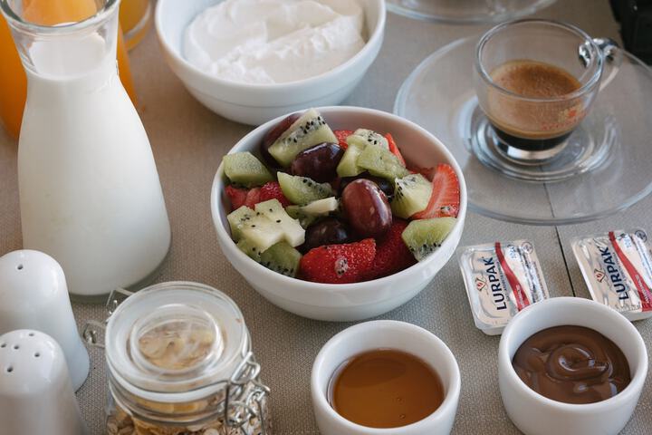 Breakfast/Coffee Service 63 of 92