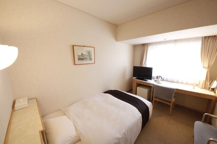 Room 7 of 41