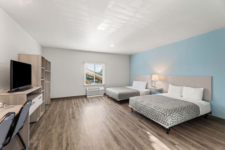 Room 12 of 20