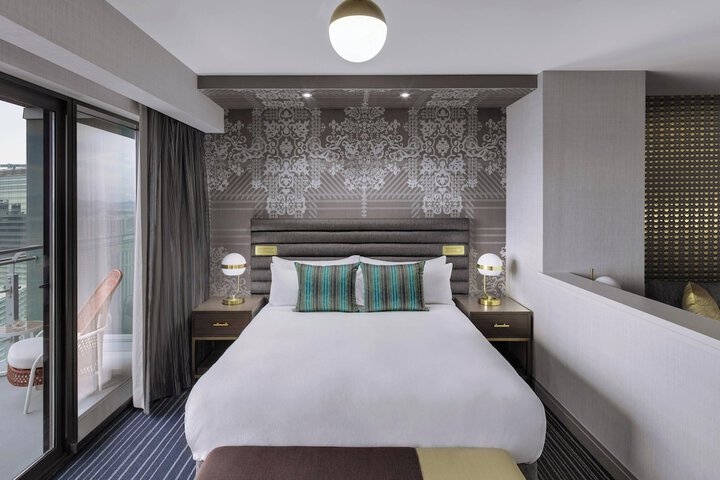 Room 31 of 159