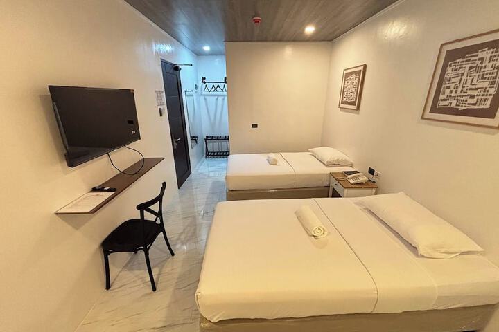Room 29 of 96