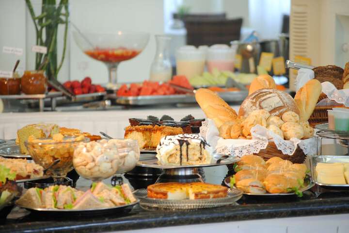 Breakfast/Coffee Service 93 of 111
