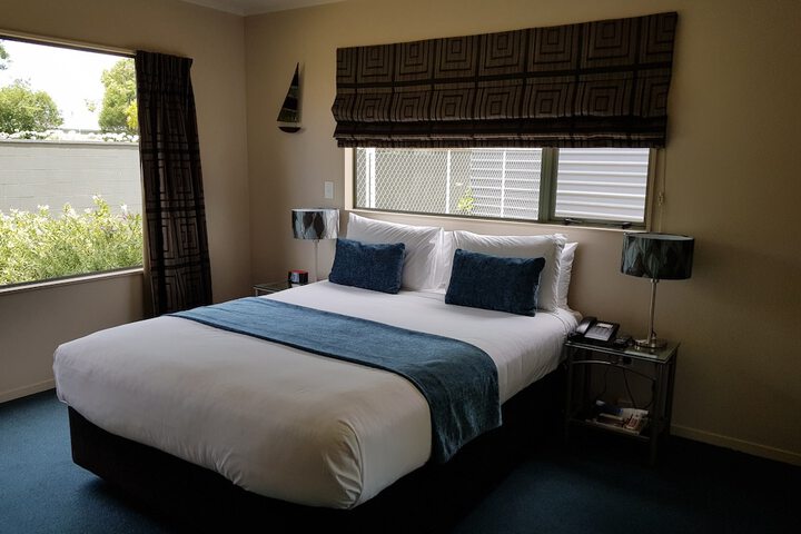 Room 12 of 42