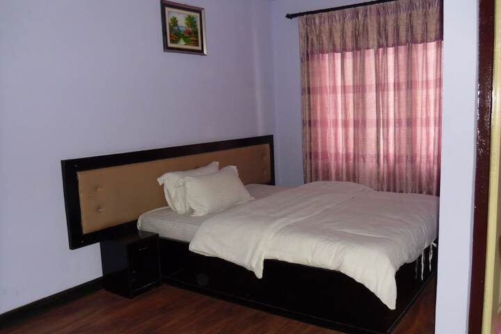 Room 10 of 22