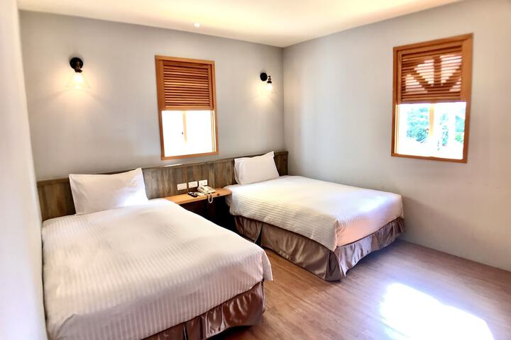 Room 18 of 55