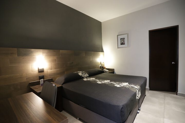 Room 15 of 54