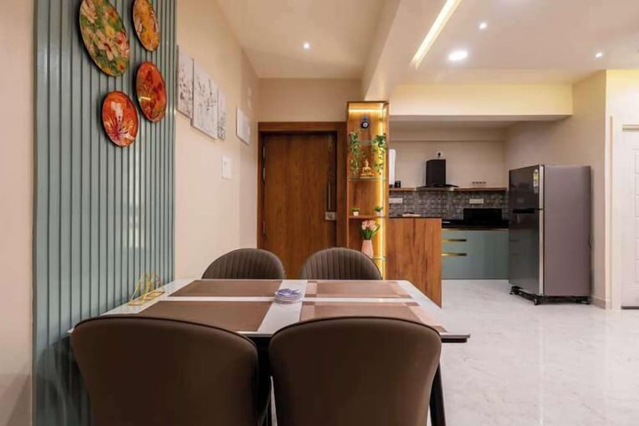 Room 9 of 24