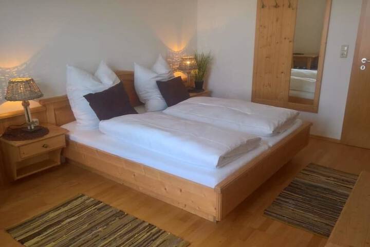 Room 9 of 50