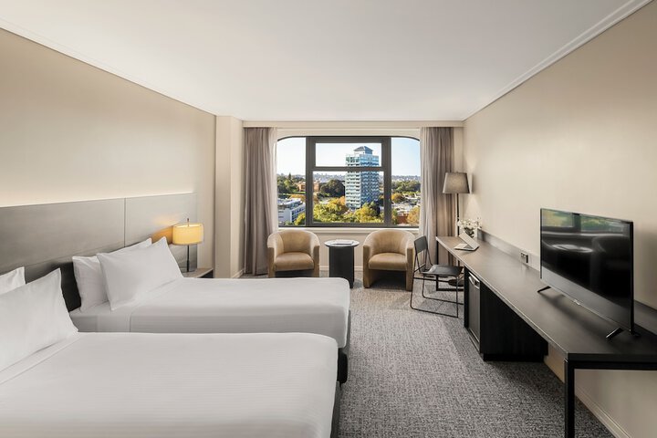Room 2 of 79