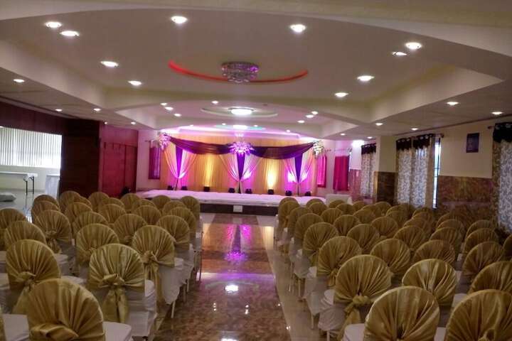 Ballroom/Hall 42 of 50