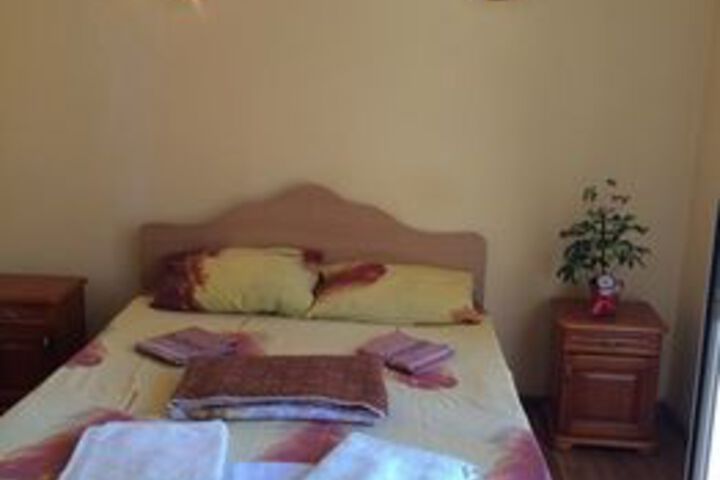 Room 17 of 25