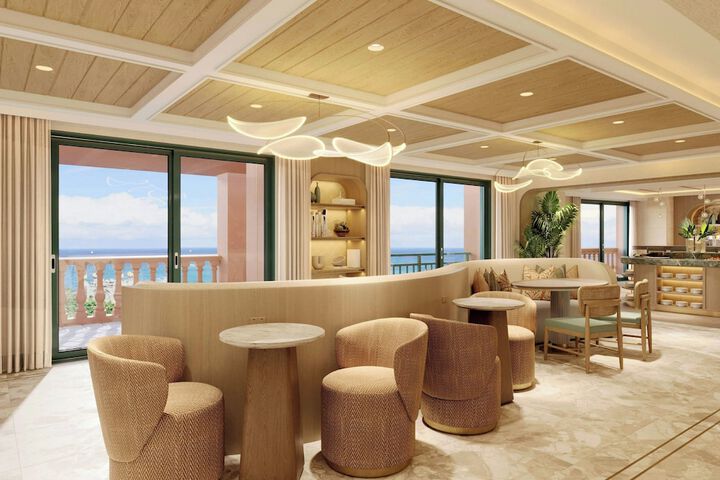 Lounge 95 of 122