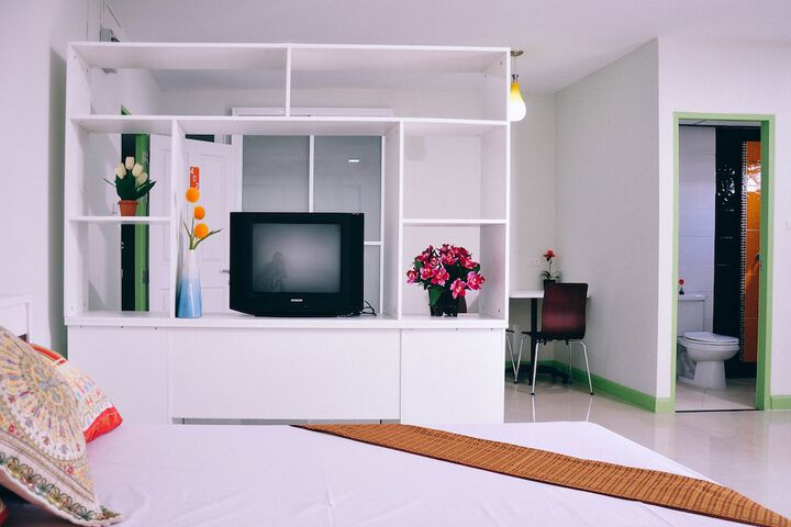 Room 19 of 48
