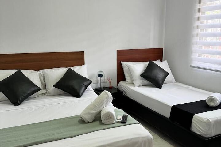 Room 8 of 17