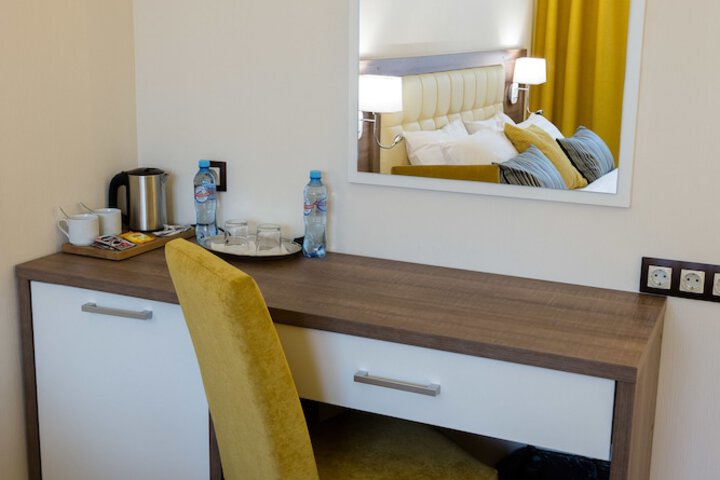 Room 14 of 63
