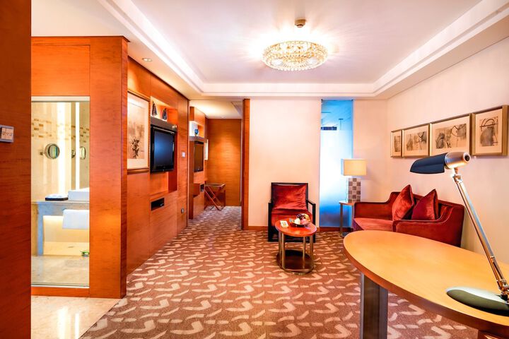 Room 36 of 64