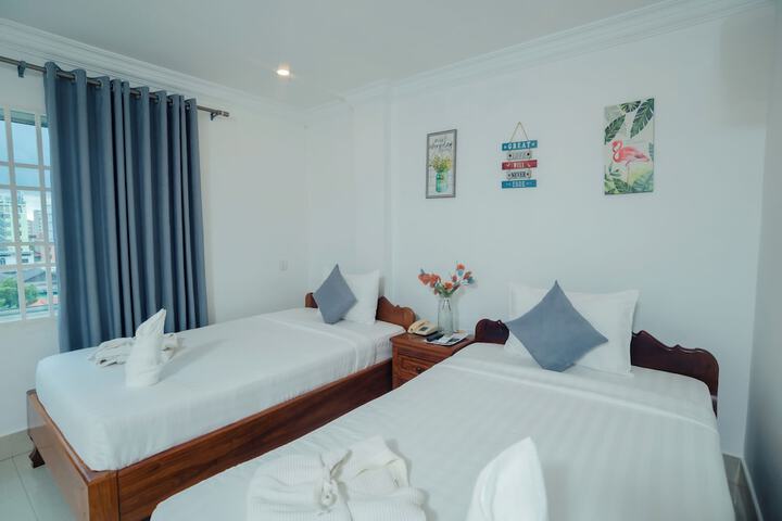 Room 19 of 79
