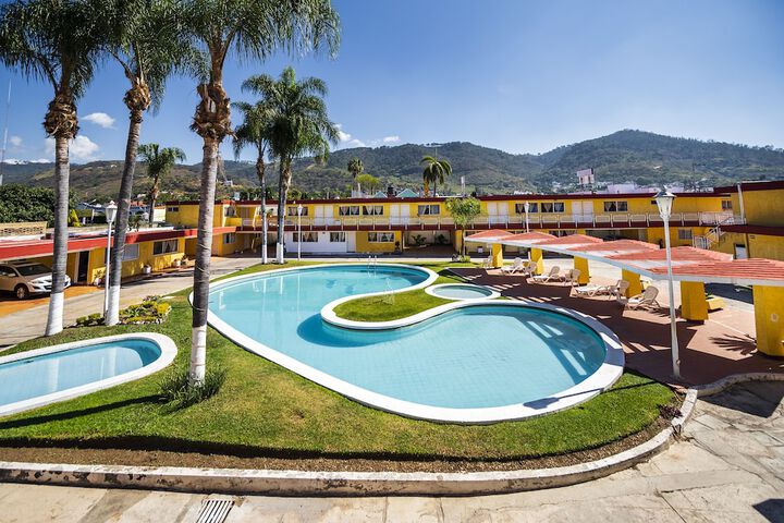 Photo of Capital O Colón Ciudad Guzmán Jalisco