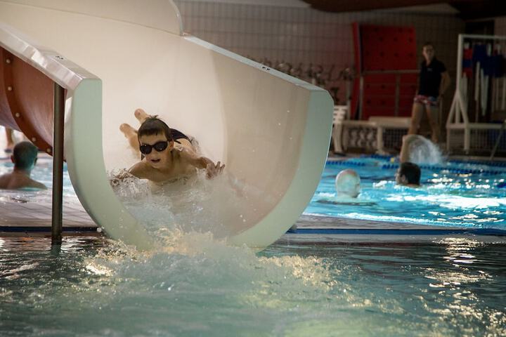 Pool 75 of 128