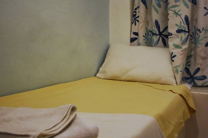Room 35 of 44