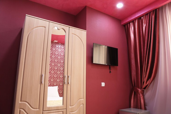 Room 3 of 30