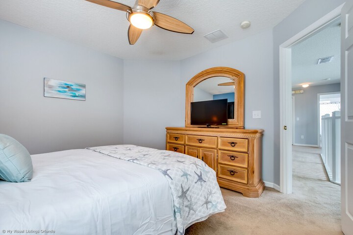 Room 11 of 87