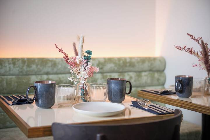 Breakfast/Coffee Service 49 of 81