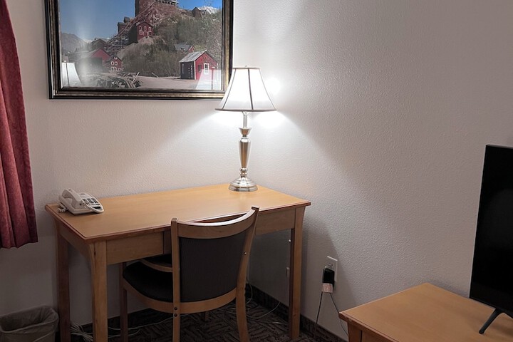 Room 29 of 69