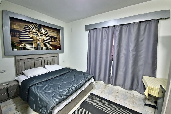 Room 8 of 45