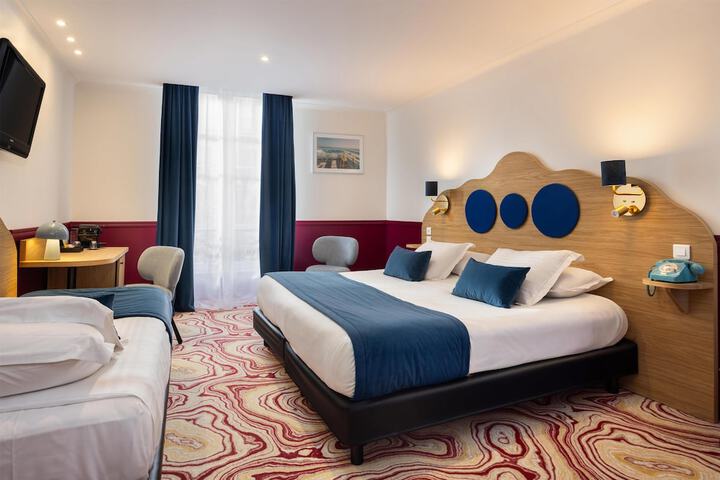 Room 34 of 84