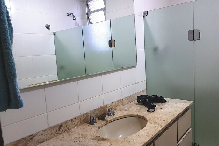 Room 26 of 34