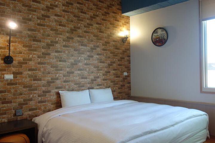 Room 19 of 54